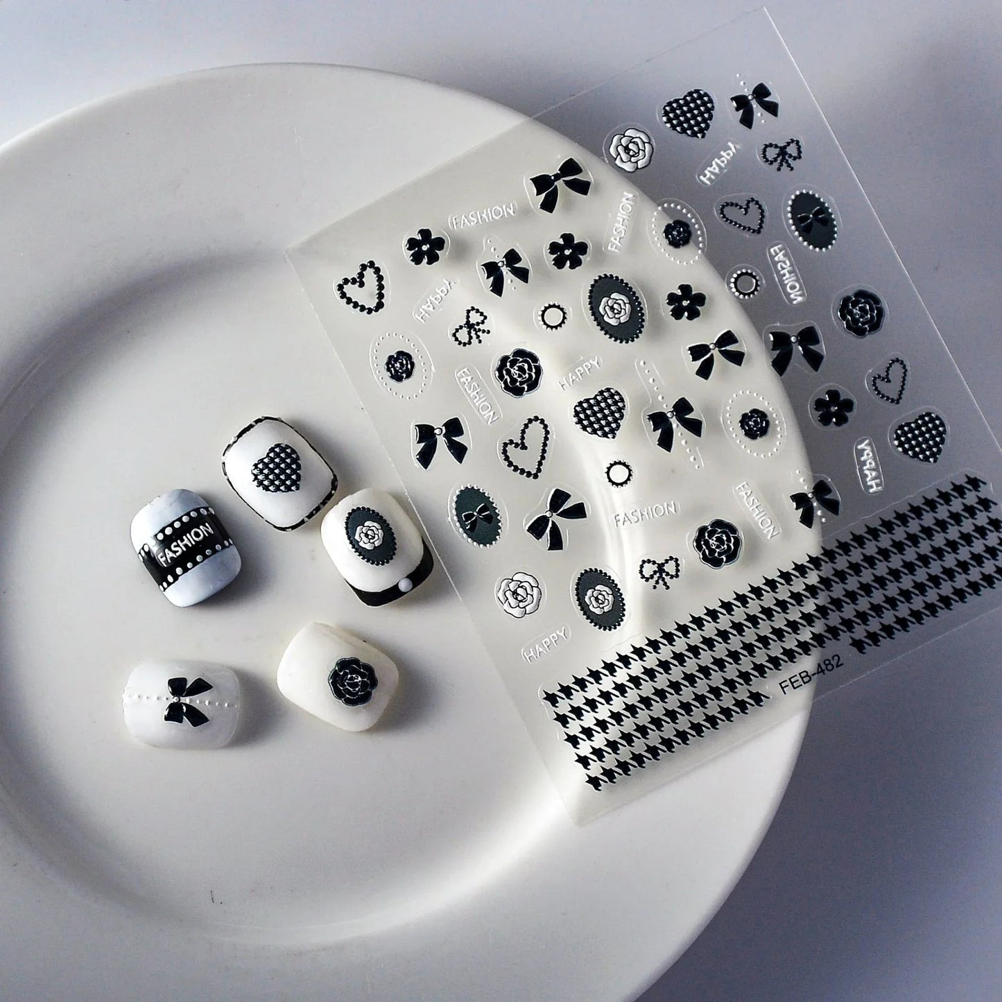 5D Nail Stickers: Embossed Stickers with Cartoon Bee & Bear Designs